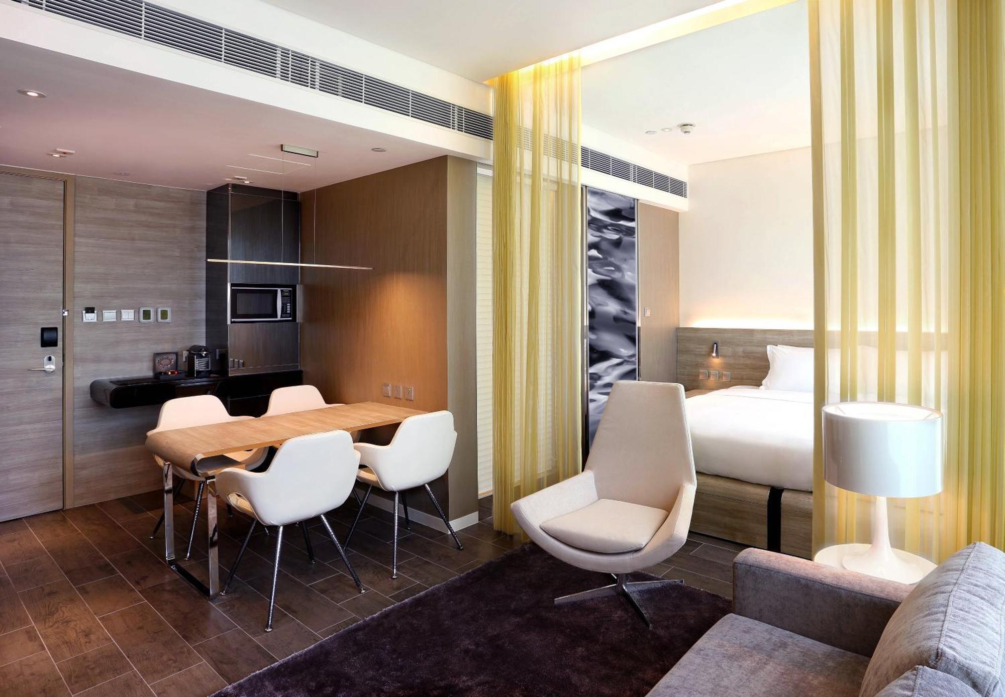 Hotel Lodgewood By Nina Hospitality Mong Kok 4*